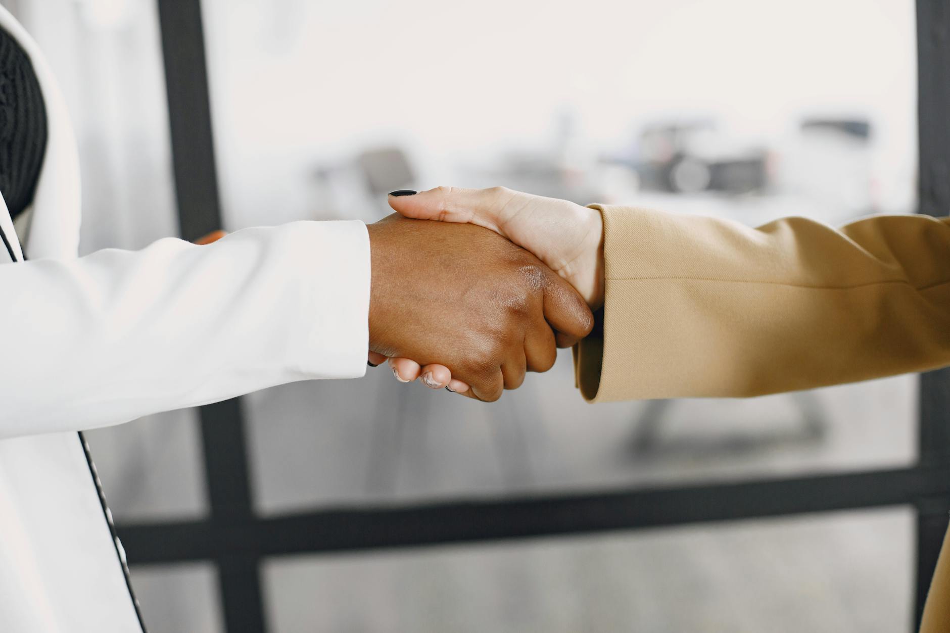 How to Sell Yourself in Interviews (Heavily Influenced and With Help from The Office US and Friends)